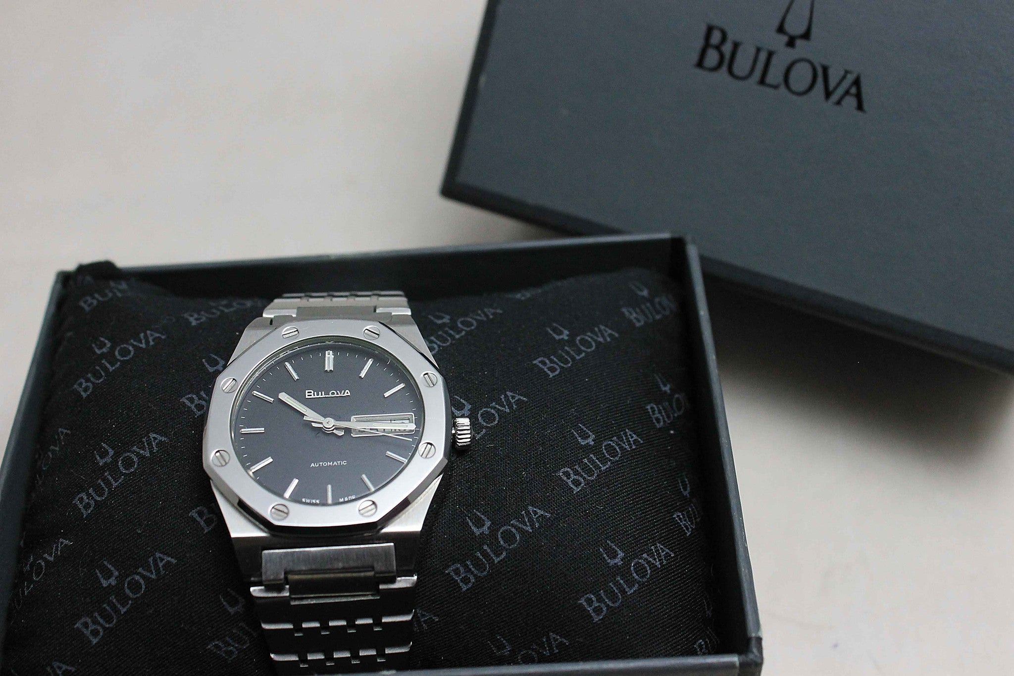 Bulova Royal Oak (3.1.674) - Momentum Dubai