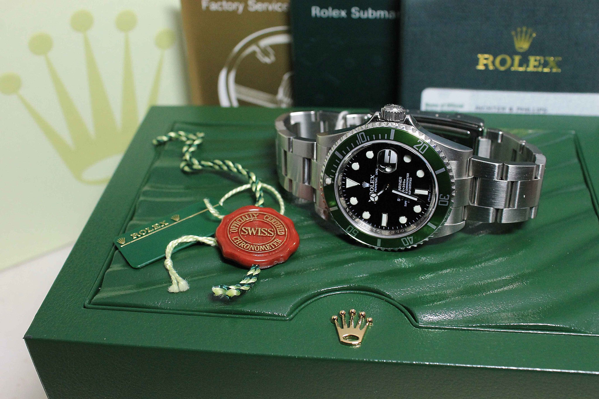 Rolex Submariner Green (3.1.678) - Momentum Dubai