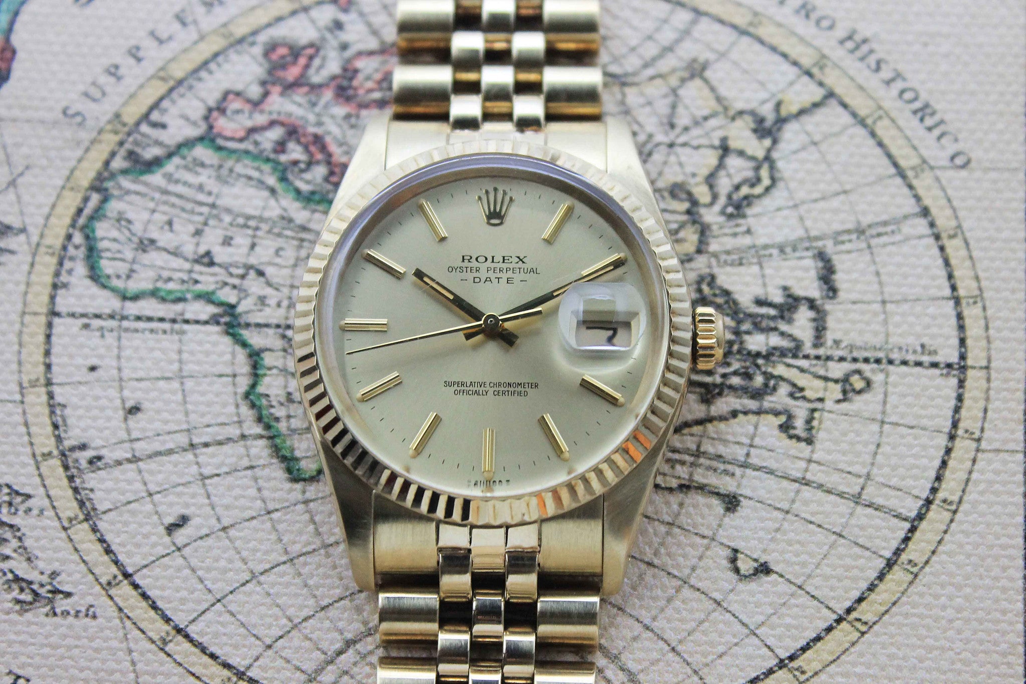 Rolex Oyster Perpetual Date 14K (full set) (3.1.695) - Momentum Dubai