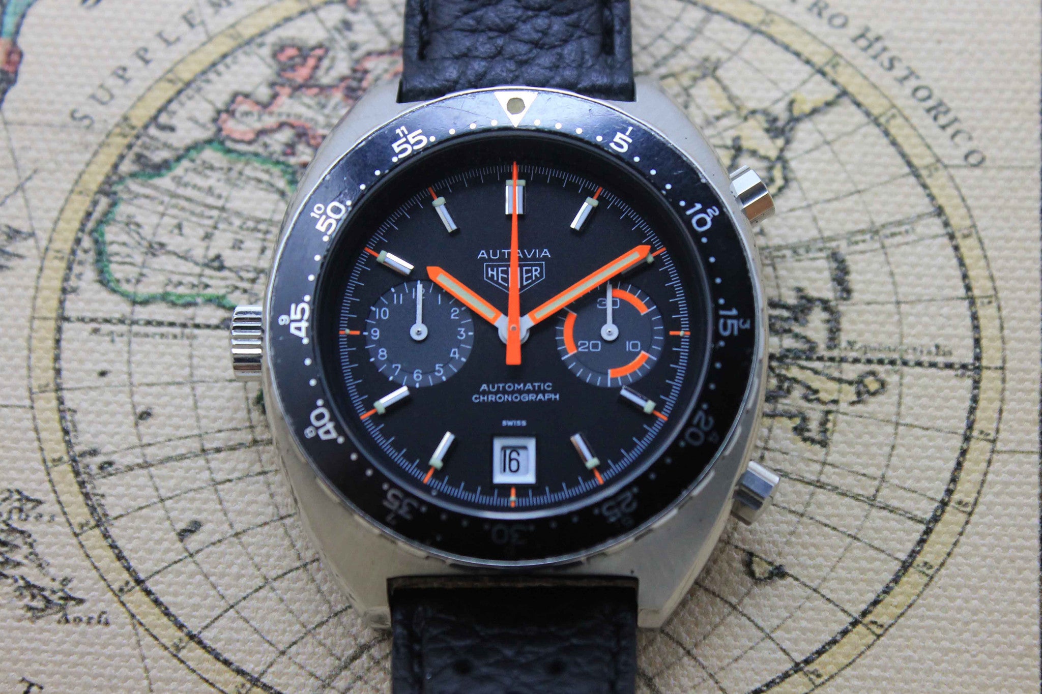 1972 - Heuer Autavia (service papers/box) - Momentum Dubai