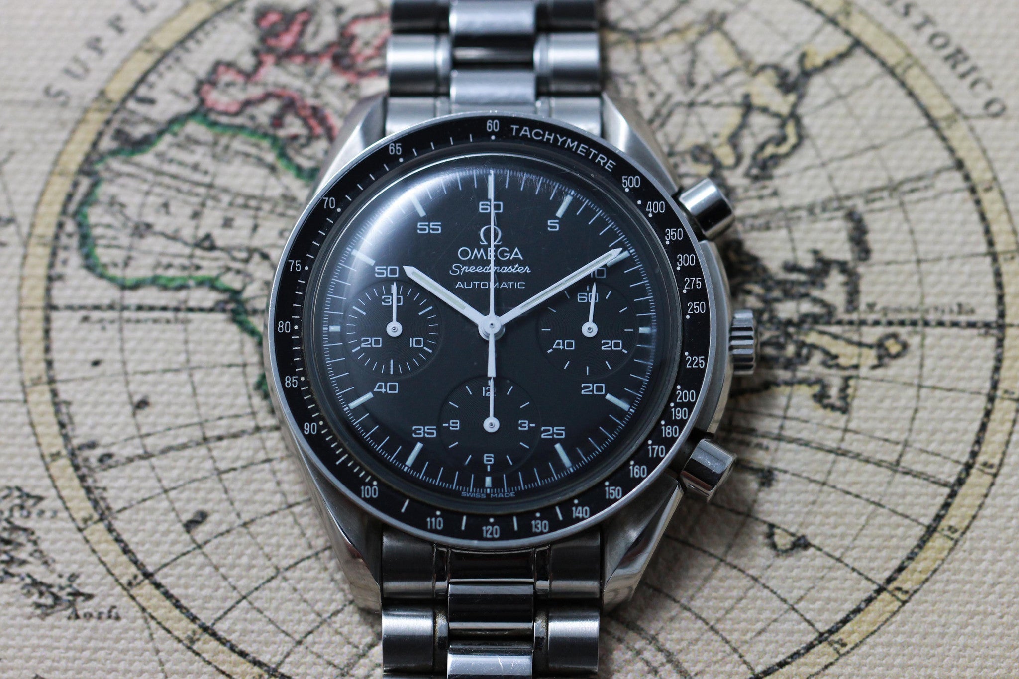 2004 - Omega Speedmaster Auto (full set) - Momentum Dubai