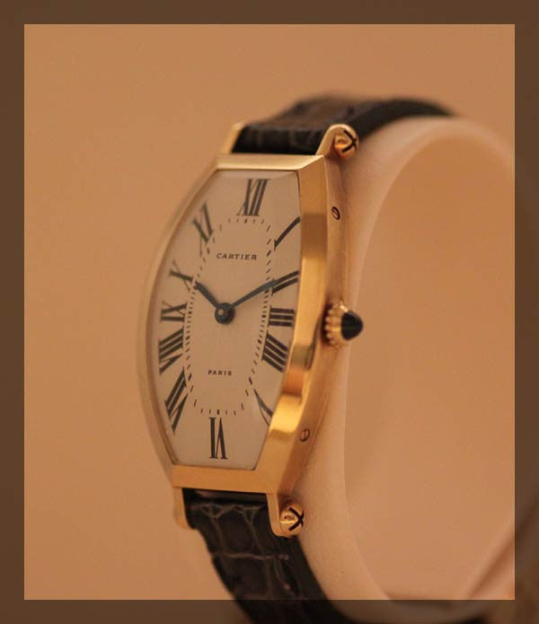 Cartier Tonneau (3.2.024) - Momentum Dubai