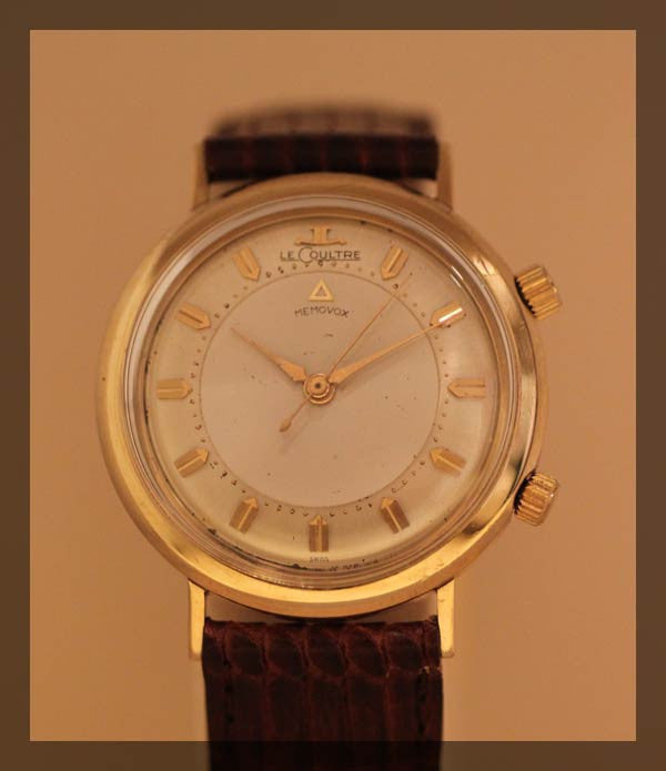 LeCoultre Memovox (3.1.042) - Momentum Dubai