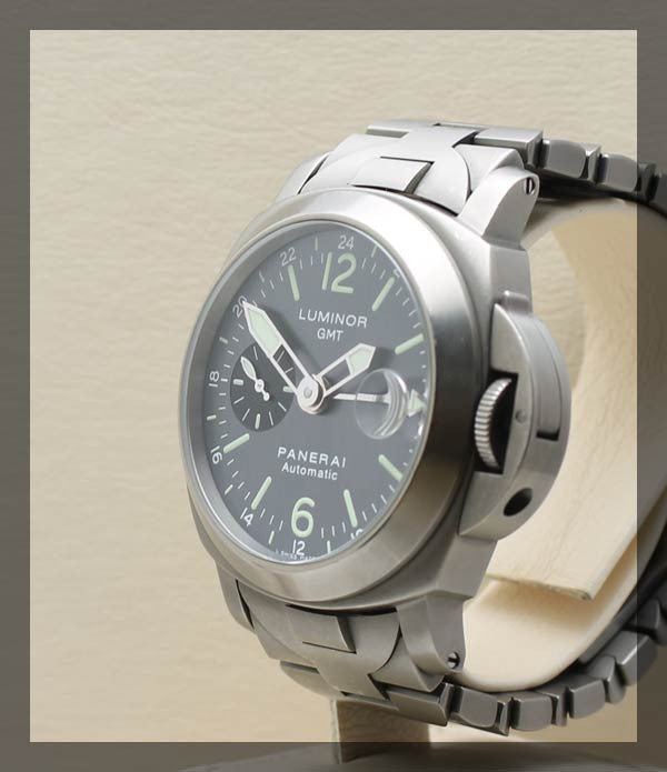 Panerai PAM089 GMT Titanium (3.1.413) - Momentum Dubai