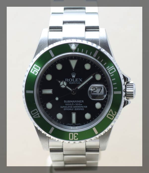 Rolex Submariner Green (3.1.256) - Momentum Dubai