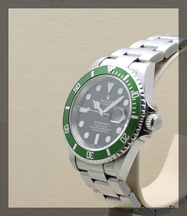 Rolex Submariner Green (3.1.418) - Momentum Dubai