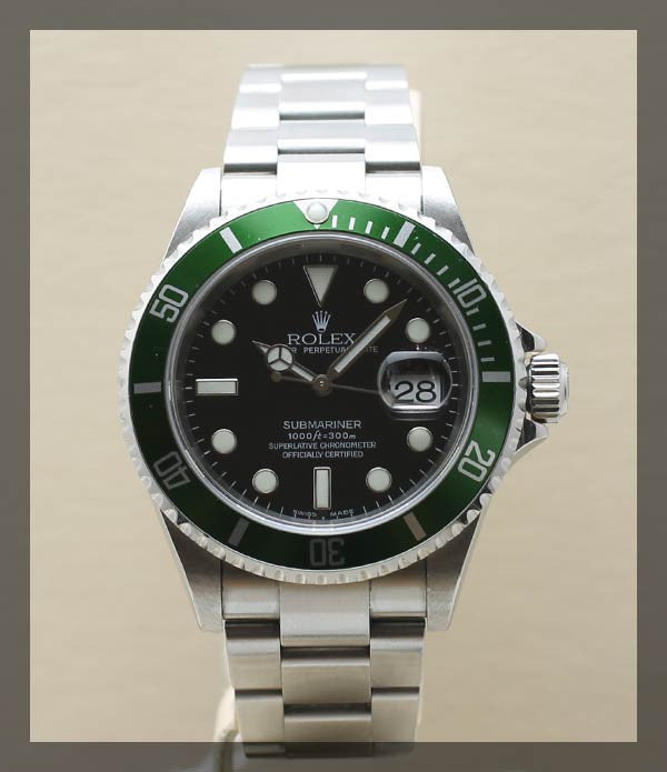 Rolex Submariner Green (3.1.418) - Momentum Dubai