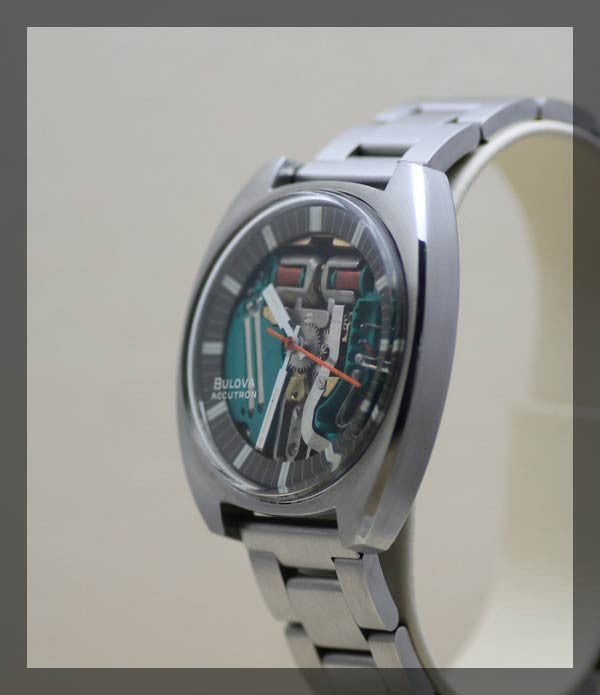 Bulova Accutron Spaceview (3.1.222) - Momentum Dubai